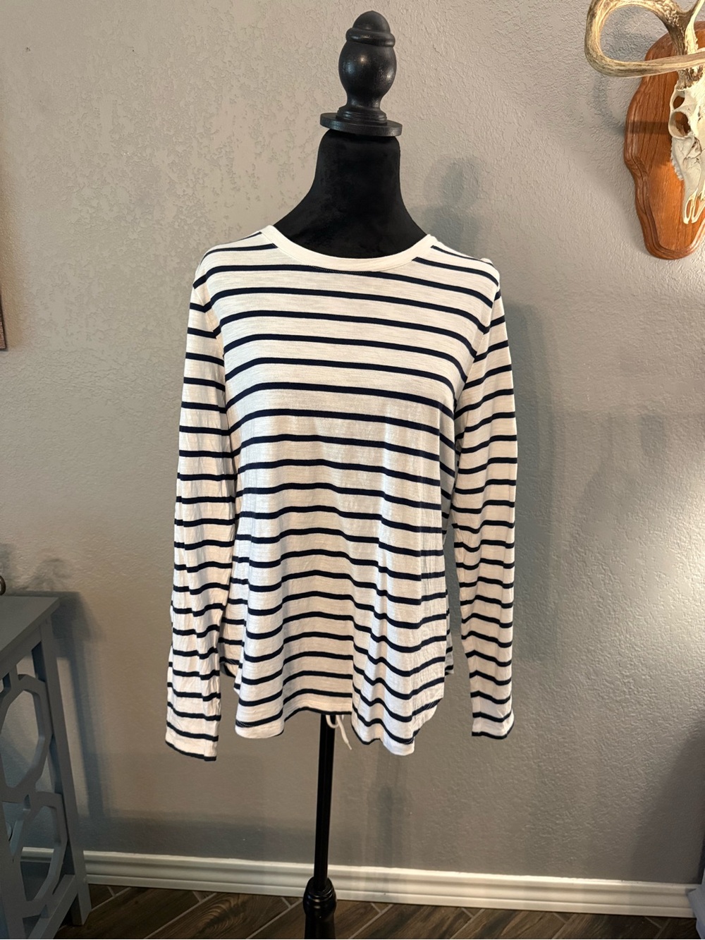 Old Navy White and Navy Striped Long Sleeve Shirt